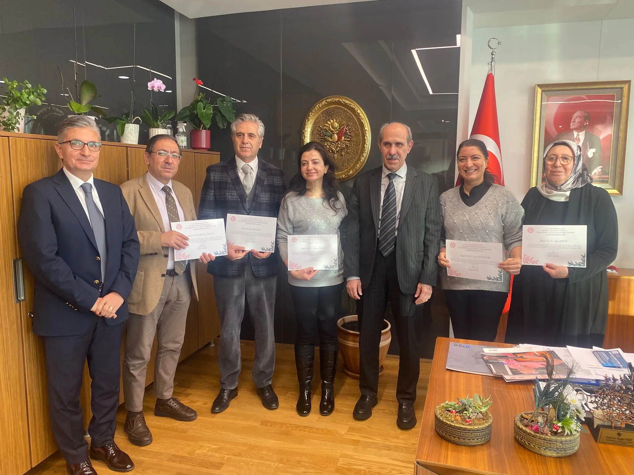 Prof. Dr. Özgür Yiğit, Prof. Dr. Nazan Dalgıç, Prof. Dr. Abdullah Yıldız, Doç. Dr. Evrim Kıray Baş, Doç. Dr. Ayşe Şahin, Dr. Mustafa Işık, Levent Karadağ
